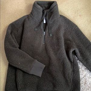 Athleta Super Soft Quarterzip!!! 😁